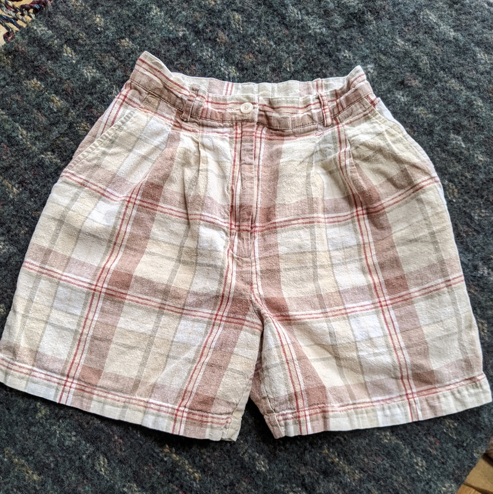 Vintage Adolfo Studio plaid shorts, 6P